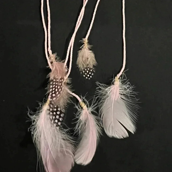 Lorena Espinoza Design handmade dream catcher with gemstone in pink - Picture 3 of 9